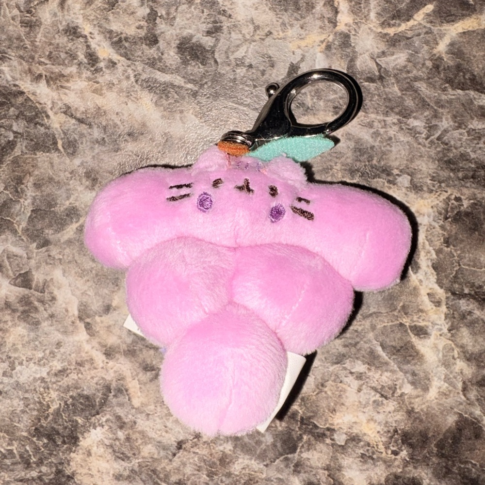 Pusheen grape